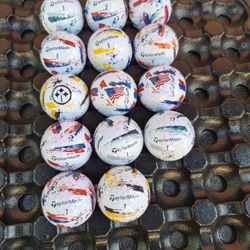 Golf Balls Taylor Made 