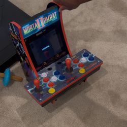 Arcade1UP Mortal Kombat (2-Player) Counter-Cade