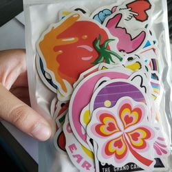 75 Stickers 
