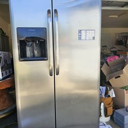 Fridgedaire 460 O B O