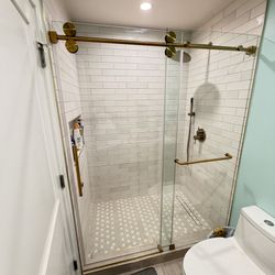 Glasss And Showers Doors