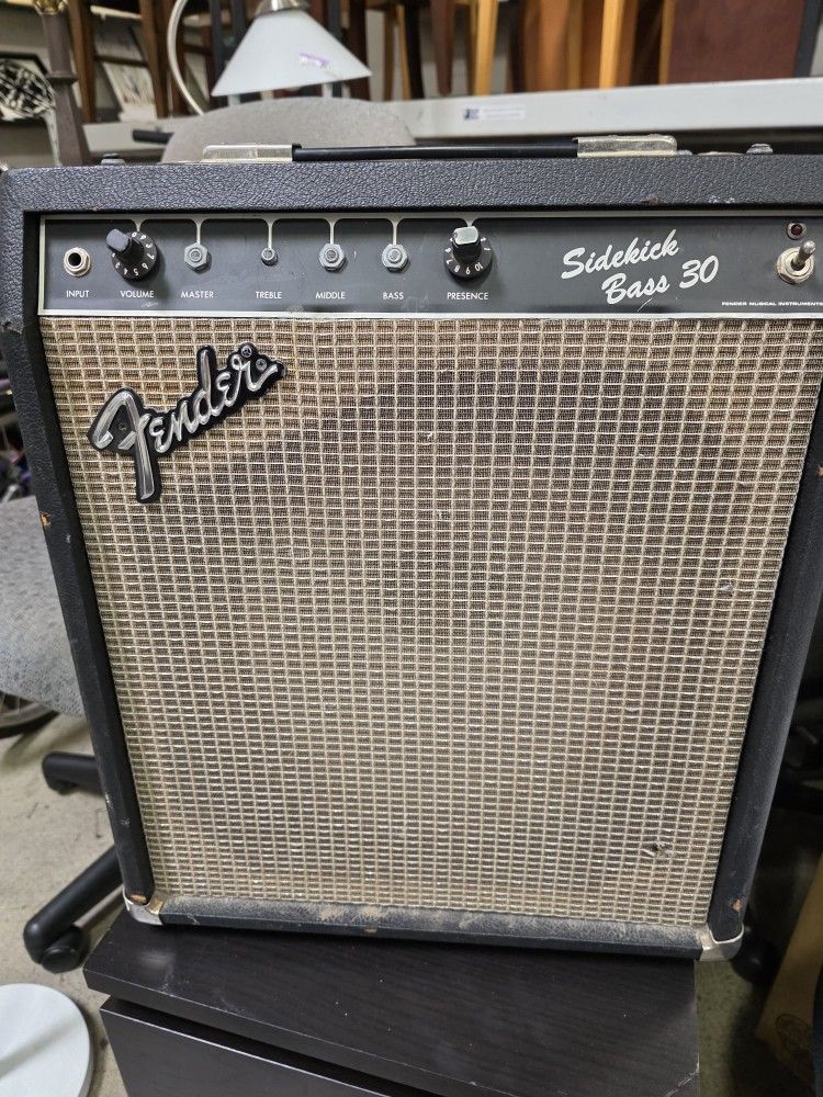 Fender Sidekick Bass 30 Combo Amplifier 1980s Japan Made Vintage Working Tested