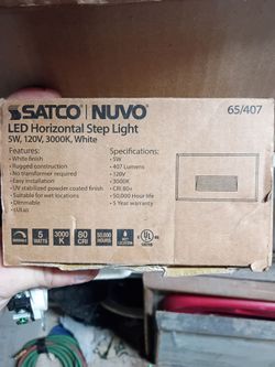 Satco Nuvo LED Horizontal Step Light White 5W