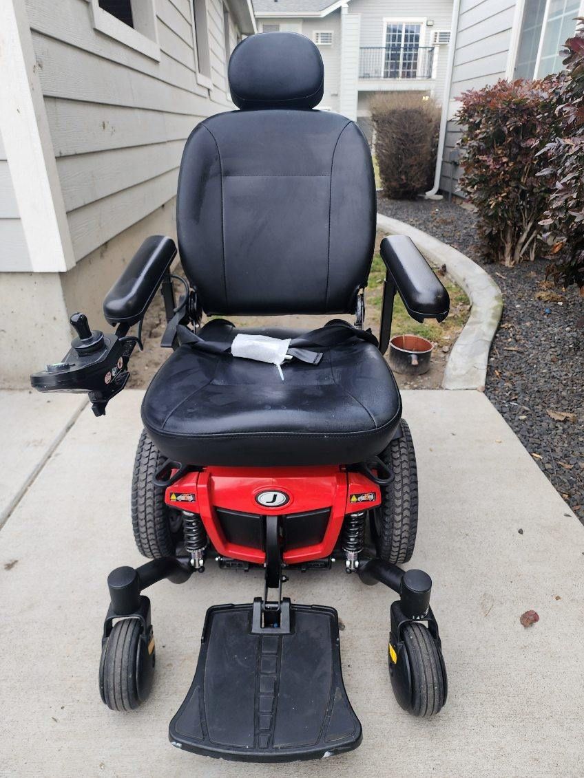 Electric Wheelchair