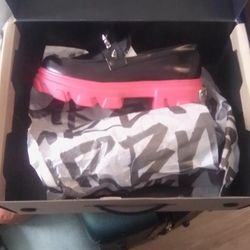 Brand New Size 9 URBN