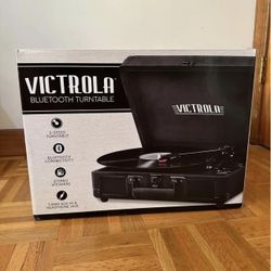 BRAND NEW Victrola Velvet Suitcase Vinyl Record Player Bluetooth Turntable