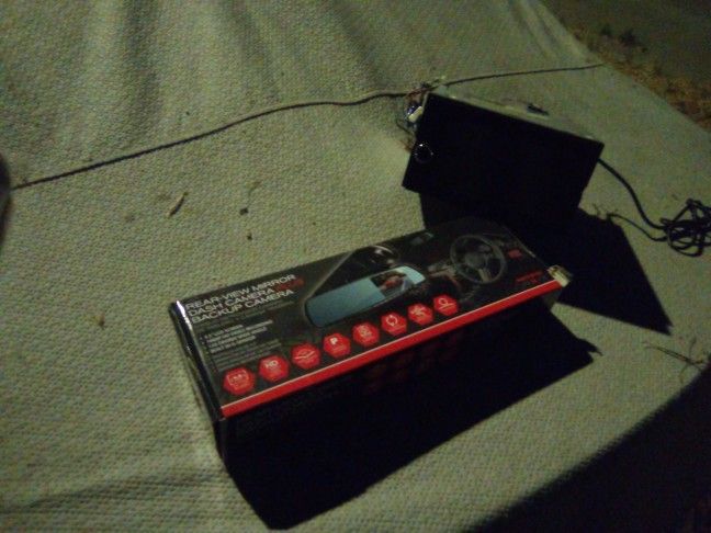 T.V Deck & Rearview Mirror Camera 