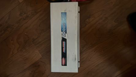 Power inverter