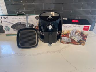 Kitchen bundle: cast iron pan, air fryer, veg slicer
