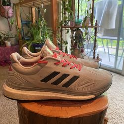 Adidas Boost Response LT Sonic Women’s Running Shoes Sz9