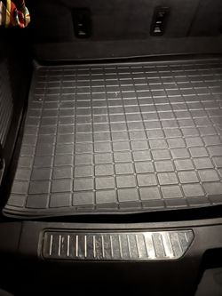 2021-2024 Chevrolet Suburban, Chevrolet Tahoe, GMC Yukon, Cadillac Escalade Weathertech Rear Trunk Mat