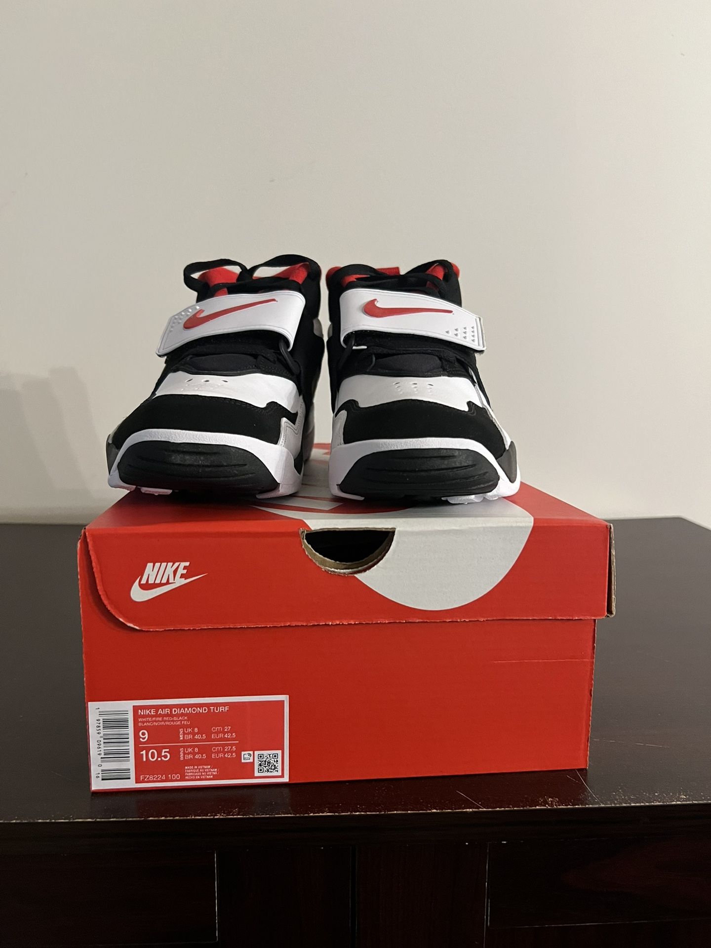 Nike Air Diamond Turf 49ers (2025) FZ8224-100 Size 9 Mens/10.5 Womens IN HAND