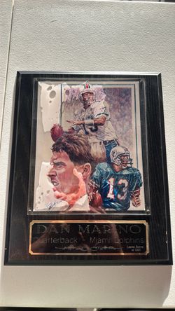 DAN MARINO MIAMI DOLPHINS SIGNED WOOD PLAQUE 88/1000 15" X 12"