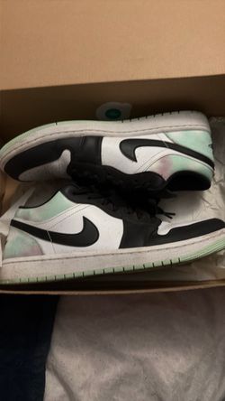 Jordan 1s size 11