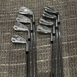 Perfect Condition PXG 0211 8 Iron Set +1” Length