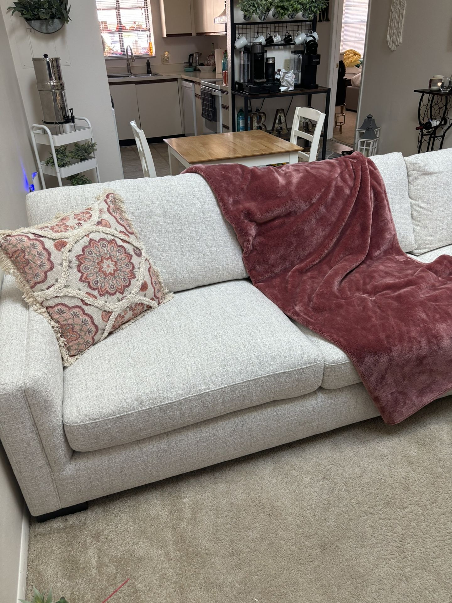 Cream, Fabric Chaise! Left Facing Chaise..BRAND NEW!