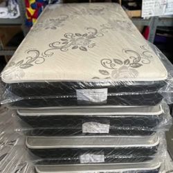 Set Twin Size Mattress And Box Spring 