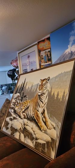 DELONGPRIE. OIL PAINTING TIGER ON SNOW . 
