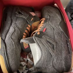 Deadatock Size 14 Levi 4s Blank Tag