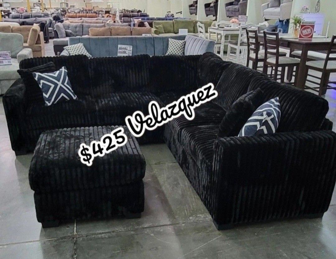 ✅️✅️ 4pc Black  corduroy fabric upholstered sectional sofa with ottoman ✅️✅️