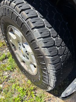 4 rims and tires, (tires are like new)still fits Dodge,Chevy,Gmc,Cadillac (265/70/17)