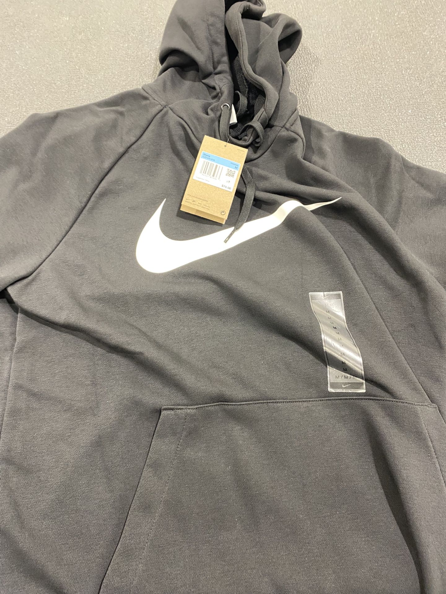M Nike sweatshirt