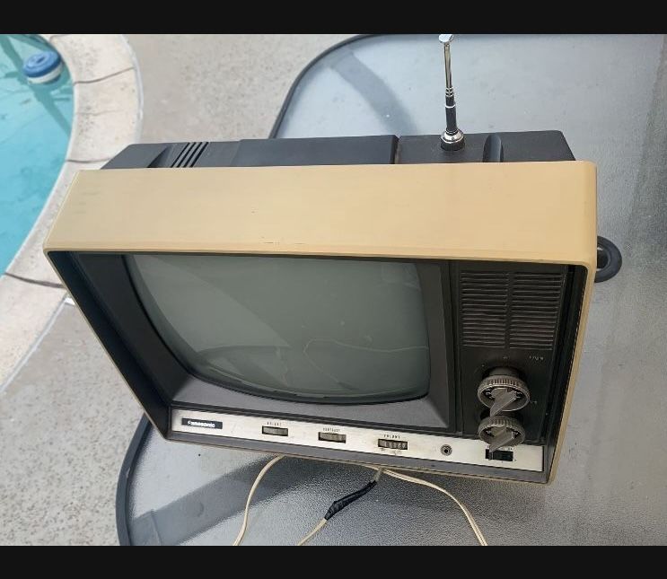 Vintage PANASONIC TV set Vintage PANASONIC TV set
