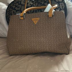 Guess Purse 👜 