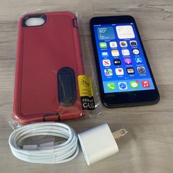Apple iPhone 8 64 GB Unlocked For All Carriers