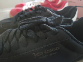 JUICY COUTURE SNEAKERS
