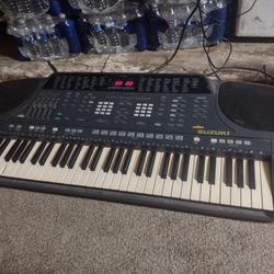 Teclado SP-7  Susuki