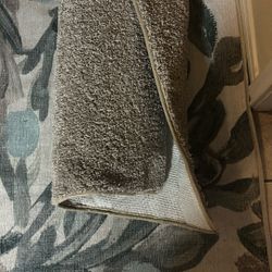 Carpet For Sale. Alfombra De Venta 