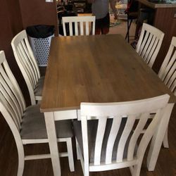 Nina White Dining Set /Dining table and Chairs 