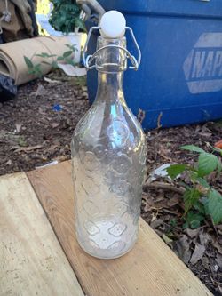 A Nice Clear Rainbow Color Glass w/ Cork Snap Top