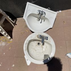 2 Working Sinks All For $20