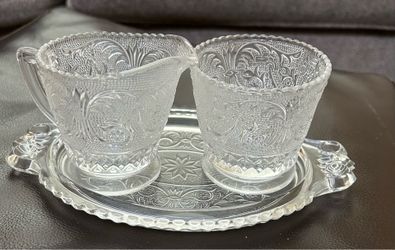 Vintage 3pc sugar & creamer set