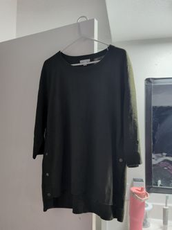 Olive green long-sleeve crewneck tunic sweater