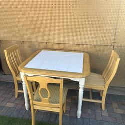 Small Dining Table With Chairs
