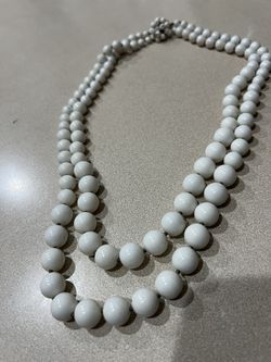 Vintage White Necklace 