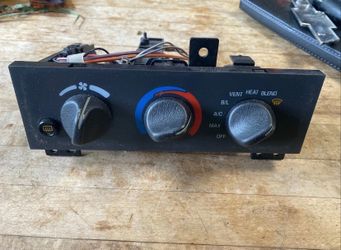 Heat ac control unit