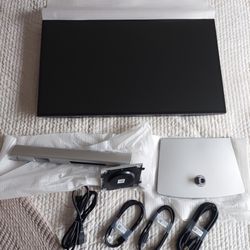 New Dell UltraSharp U2427DE LED Monitor 27"