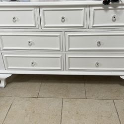 Consuelo 7 drawer double cheap dresser