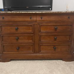 Dresser For Sale