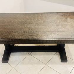 Dinning Table With 6 Chairs 