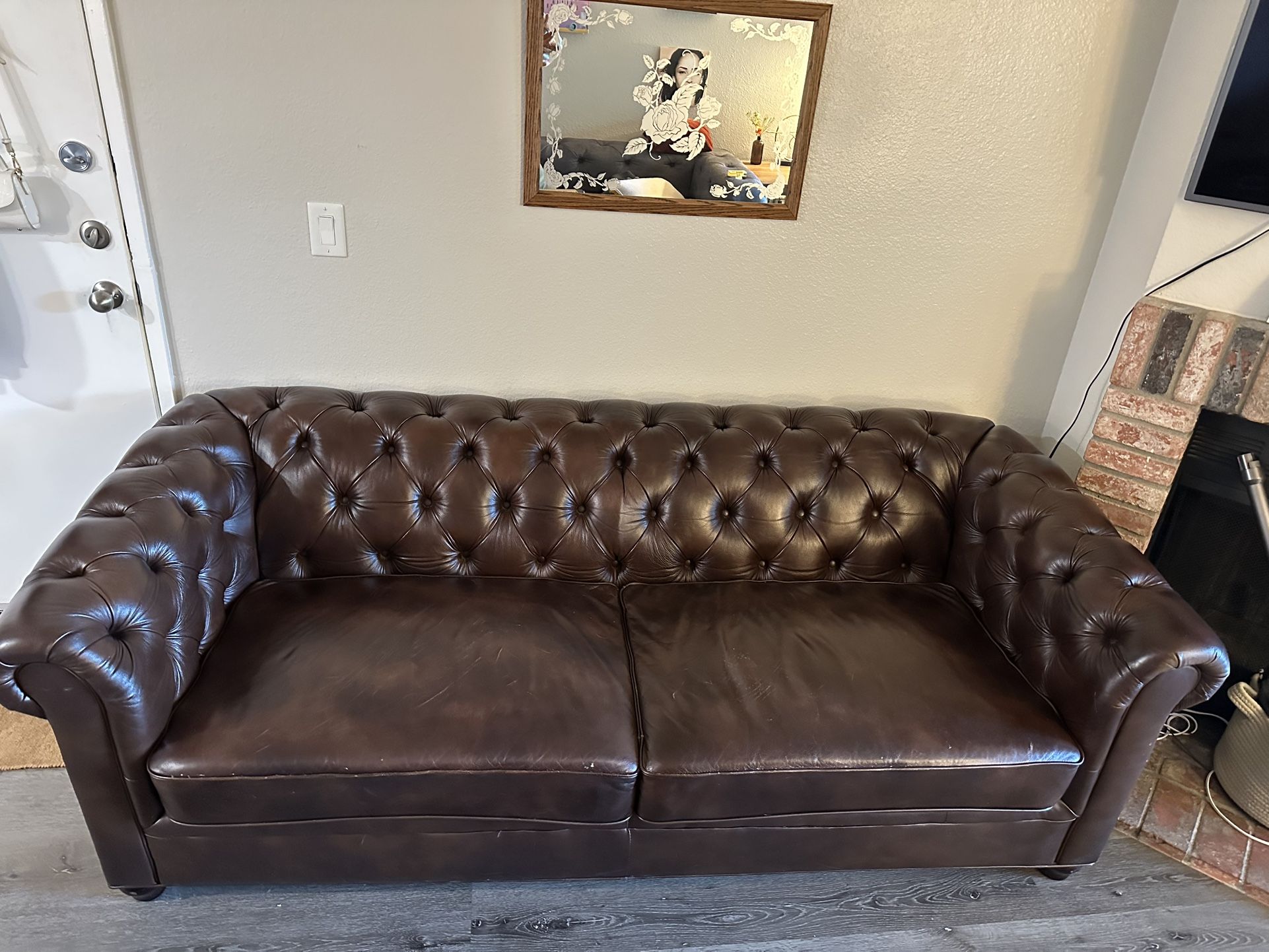 Brown Leather Chesterfield Sofa - Excellent Condition