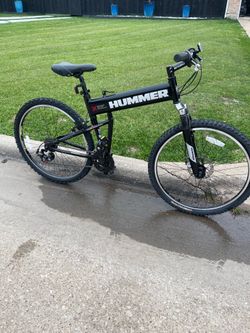 Hummer Montague folding bike ready to roll