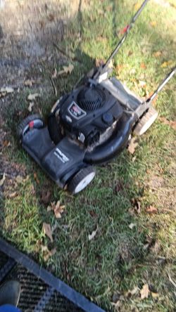 Murray's push Mower Briggs & Stratton 625ex