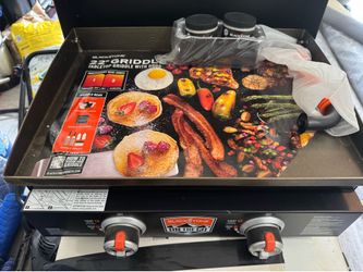 Blackstone 22" Griddle with Hood