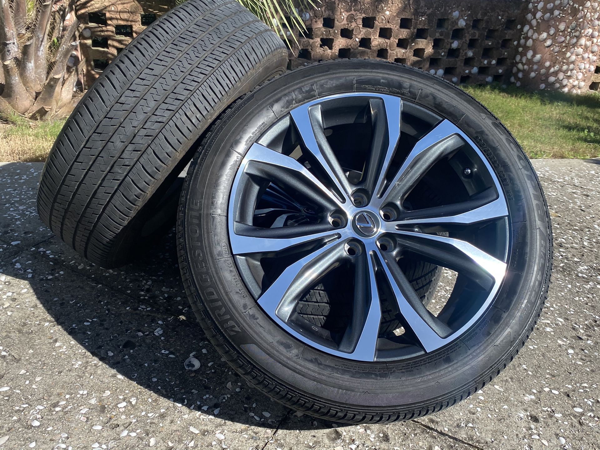 20” Lexus RX350 F Sport RX-350 5 lug wheels original take offs black rims tires 235/55r20 Bridgestone oem factory