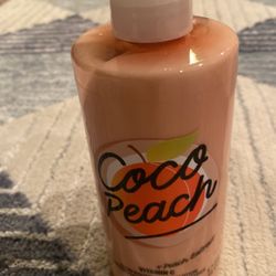 PINK Coco Peach Body Lotion